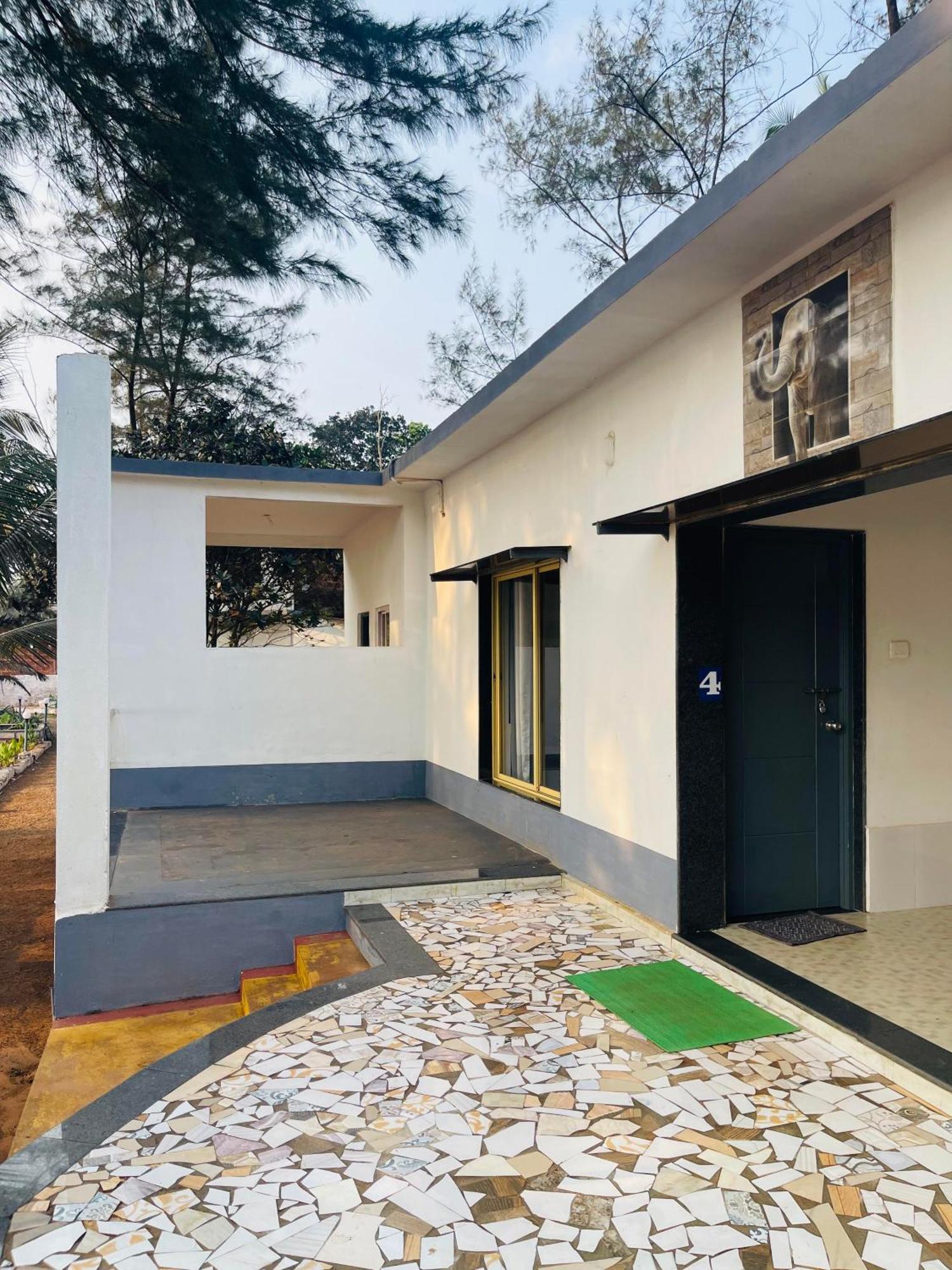 The Meraki Beach Resort Gokarna  Εξωτερικό φωτογραφία